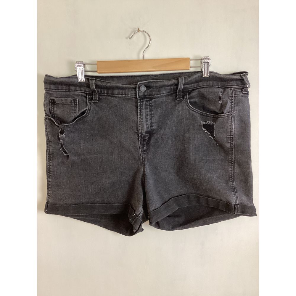 Old Navy Boyfriend‎ High Rise Short Women's 40